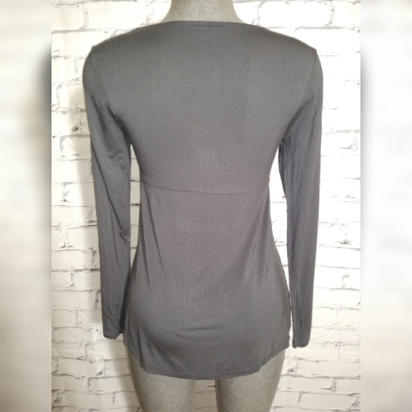 Gap maternity long sleeves gray blouse size M - Picture 5 of 9
